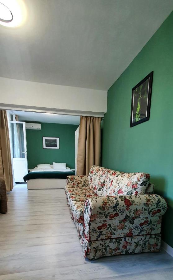 Come And Sleep Studio Old City Bukares Bagian luar foto