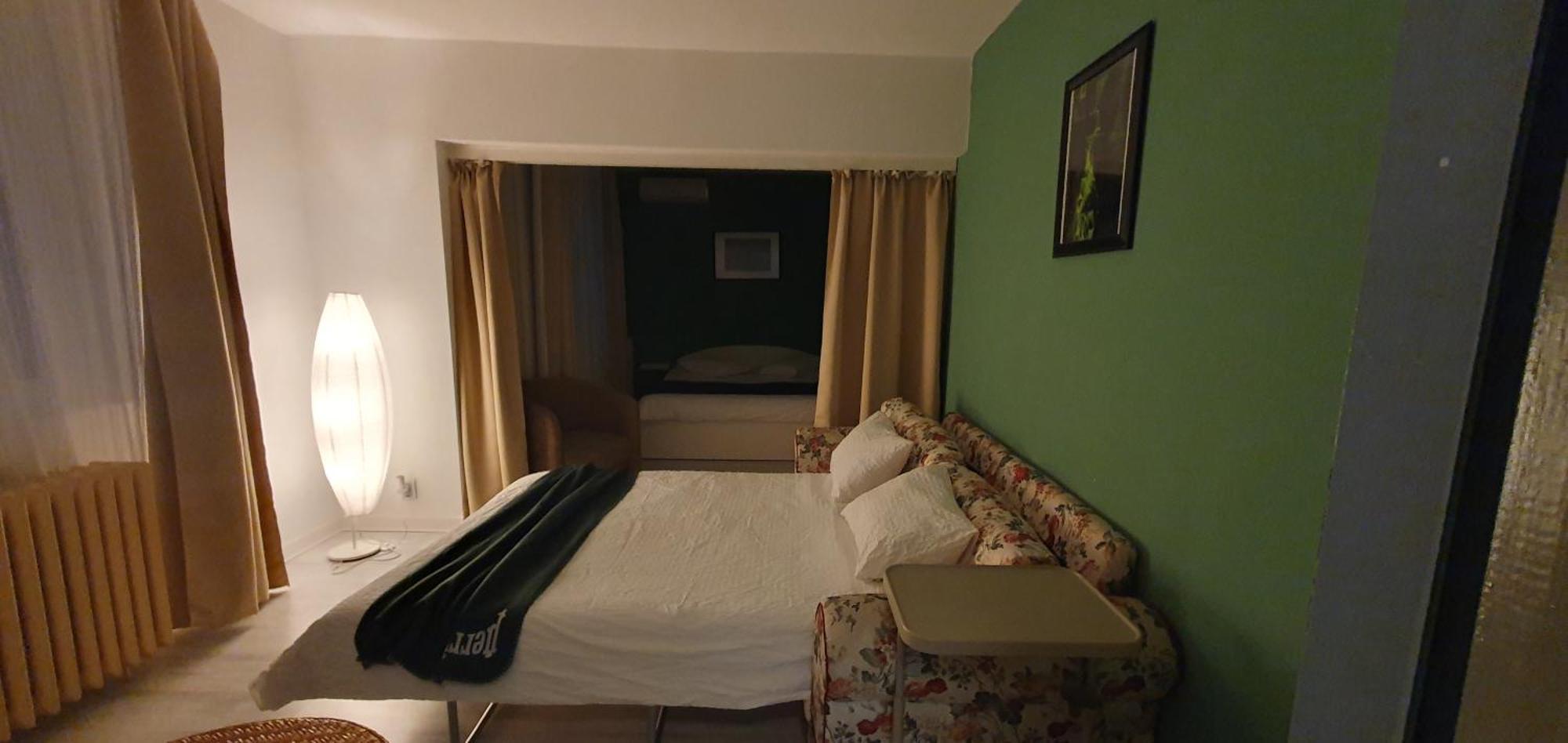 Come And Sleep Studio Old City Bukares Bagian luar foto